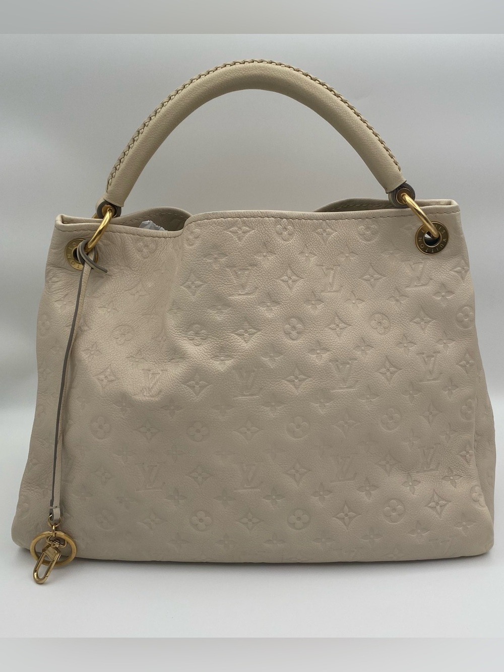 #1 LV Artsy White